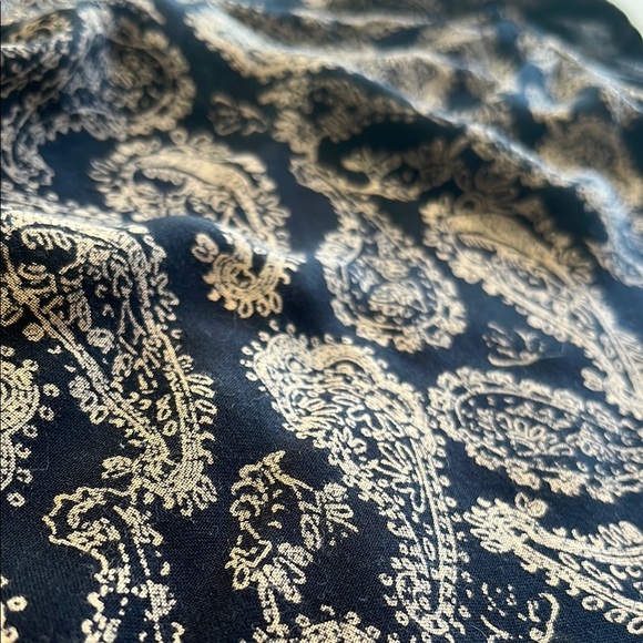 Wishlist Black and Cream Paisley Ruffled Bohemian Hippie Mini Dress - Picture 4 of 13